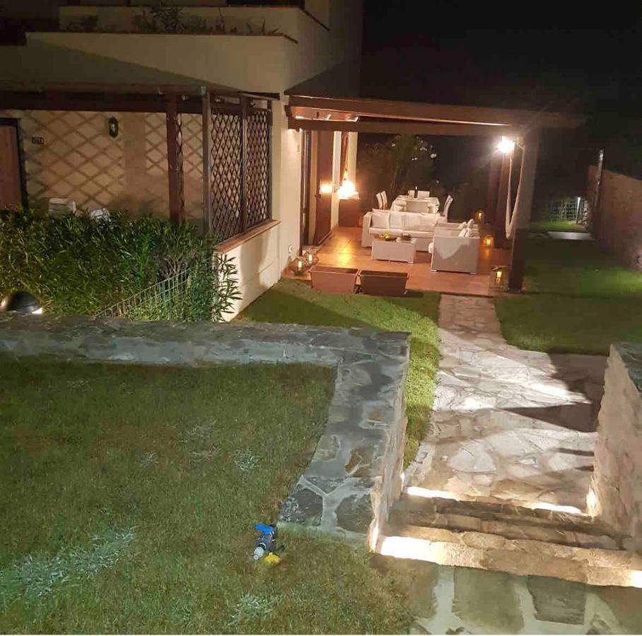 Appartamento A 200Mt Da "La Pelosa" Stintino Exterior photo